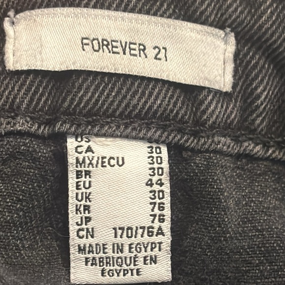 NWT Forever 21 retro high rise shorts with button fly size 30 - Picture 5 of 6